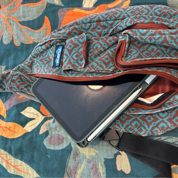 Kavu Patterned Rope Bag - Picture 4 of 5